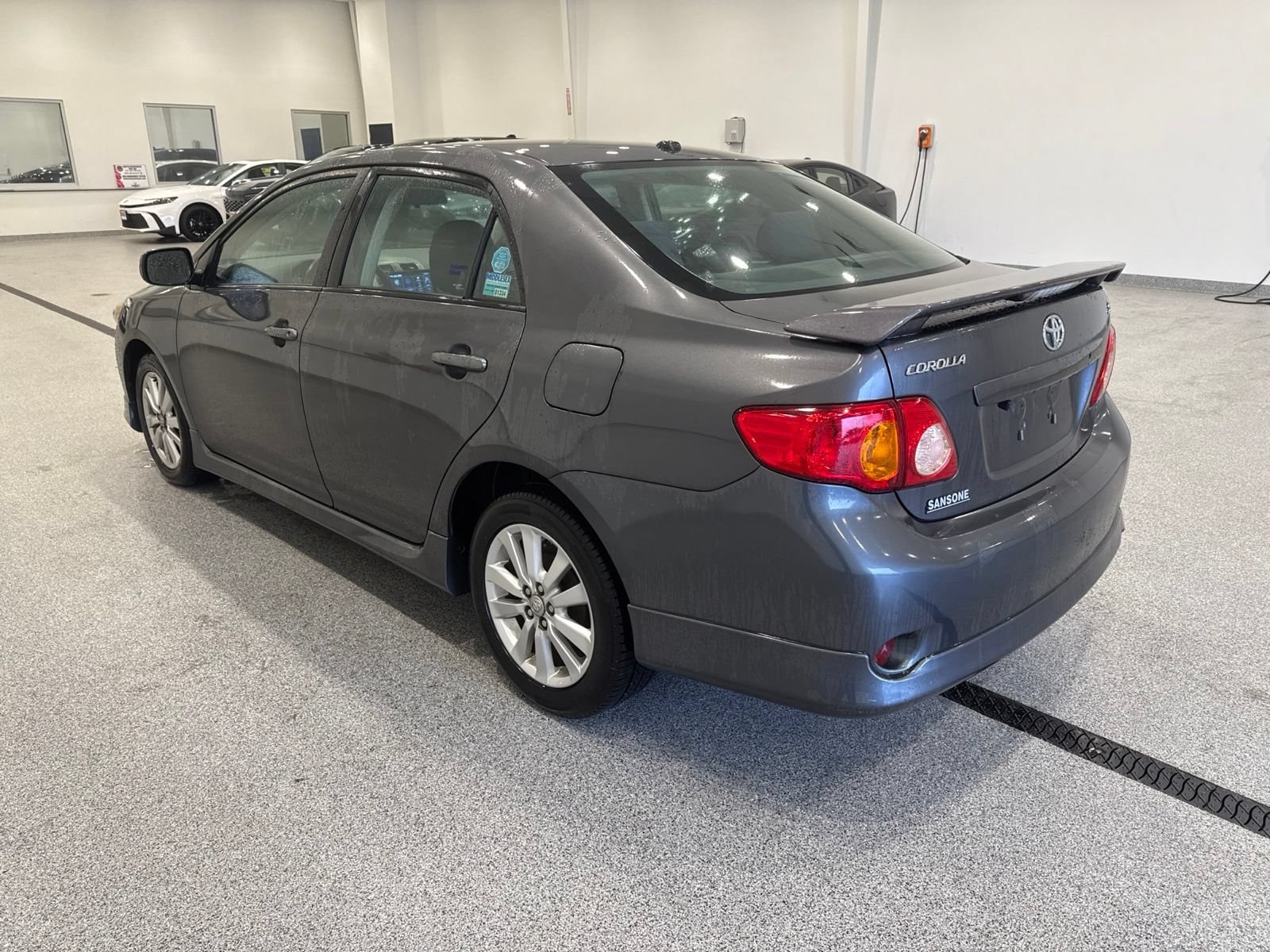 Thumbnail: 2010 Toyota Corolla - 13