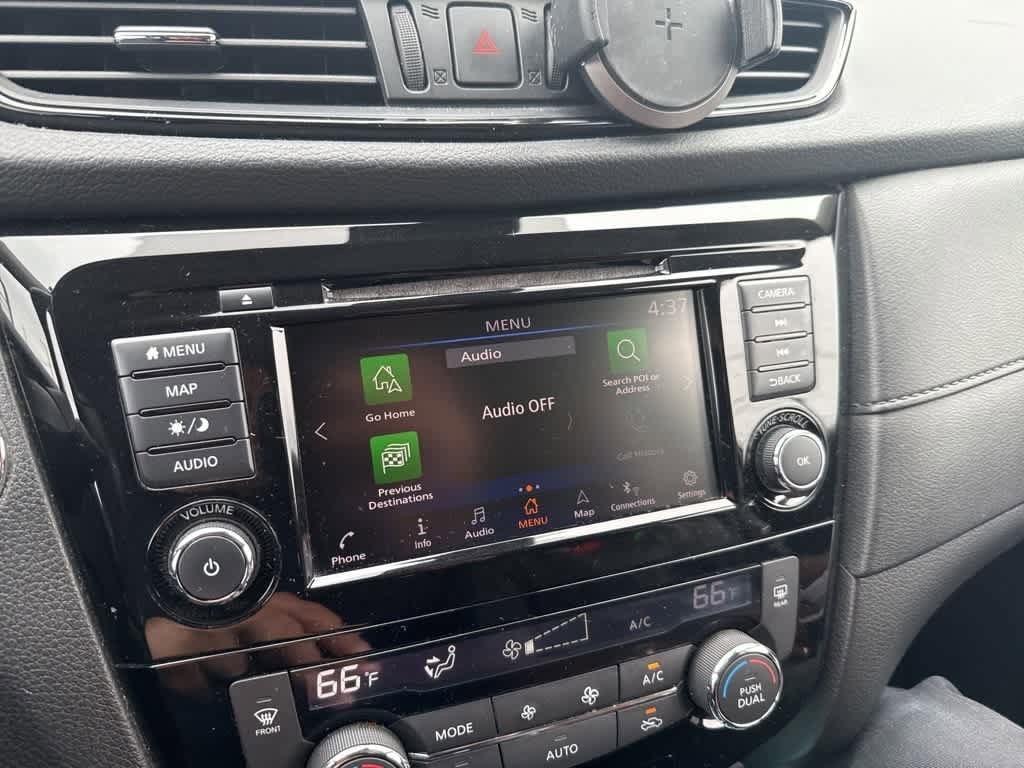 2019 Nissan Rogue SV 16