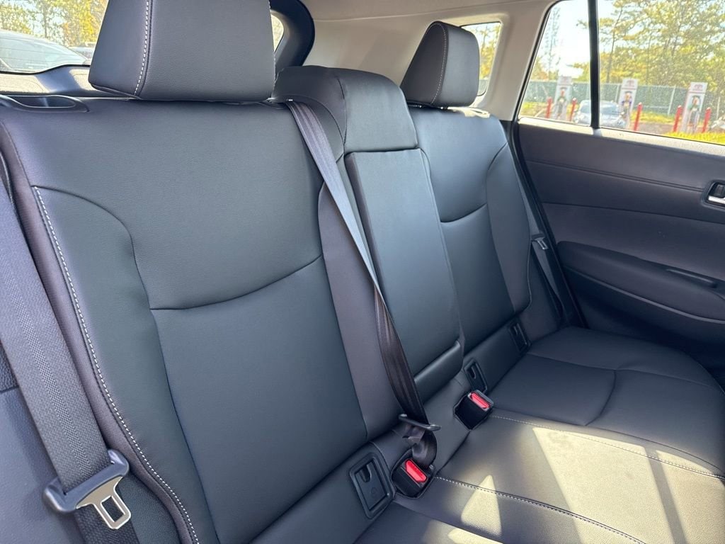 Thumbnail: 2026 Toyota Corolla Cross - 15