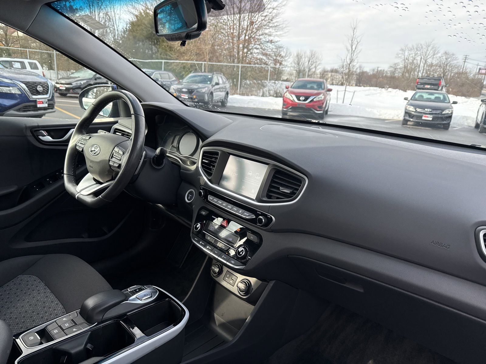 Thumbnail: 2019 Hyundai Ioniq - 20