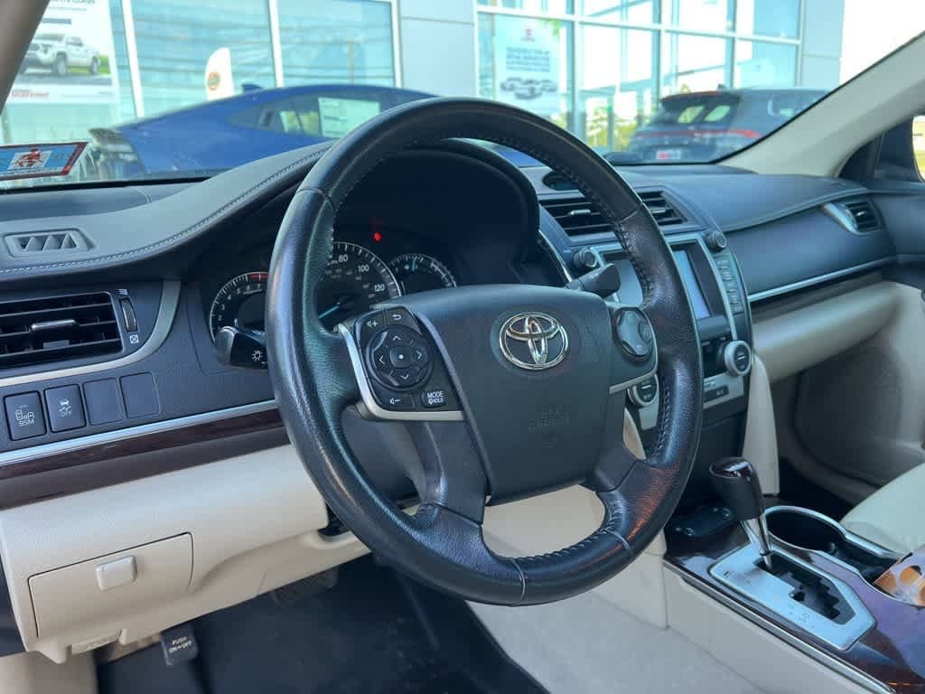 Thumbnail: 2013 Toyota Camry - 6