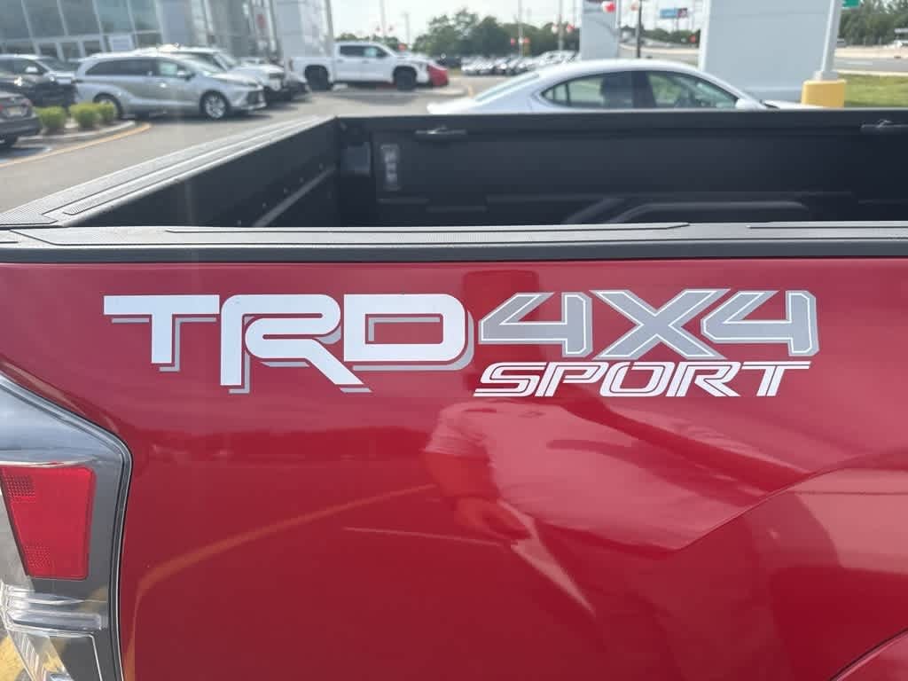 Thumbnail: 2022 Toyota Tacoma - 16