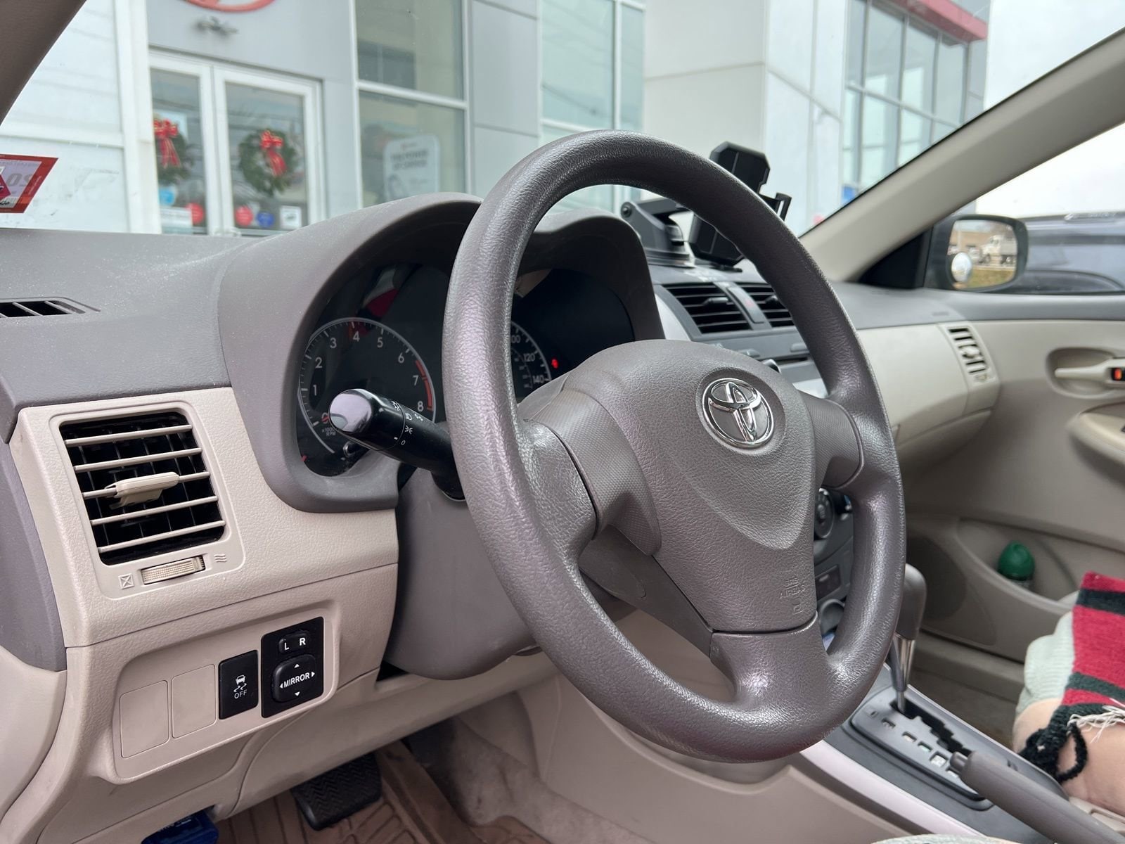 Thumbnail: 2009 Toyota Corolla - 6