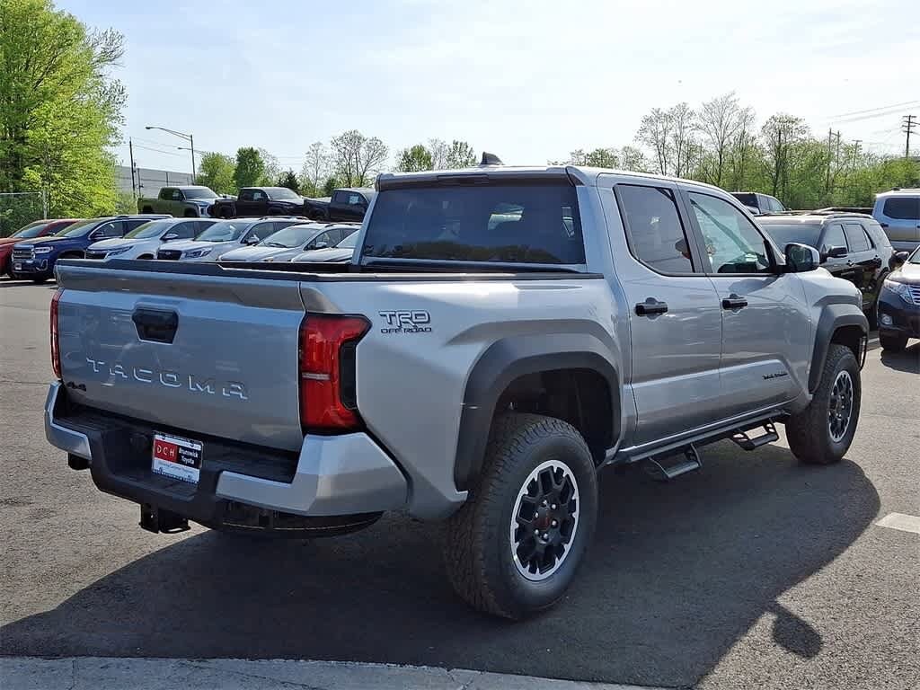 2025 Toyota Tacoma TRD Off-Road 5