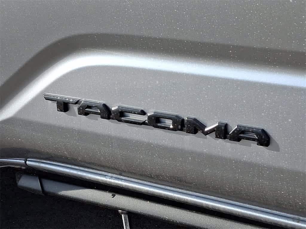 2025 Toyota Tacoma TRD Off-Road 15