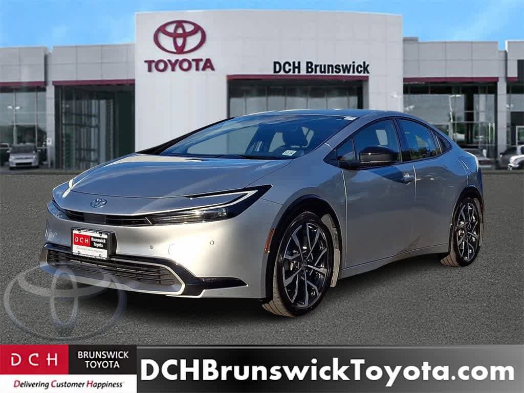 Thumbnail: 2024 Toyota Prius Prime - 1
