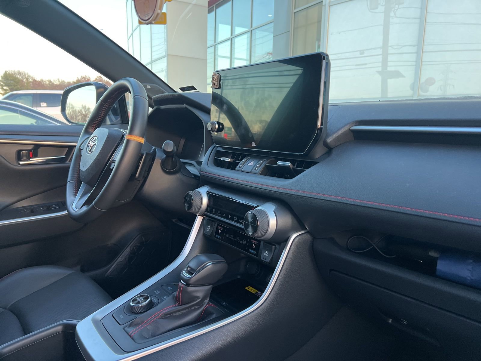 Thumbnail: 2023 Toyota RAV4 - 16