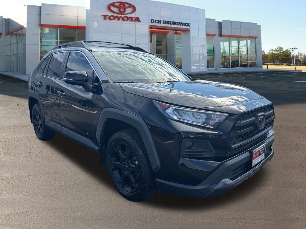 Thumbnail: 2020 Toyota RAV4 - 3