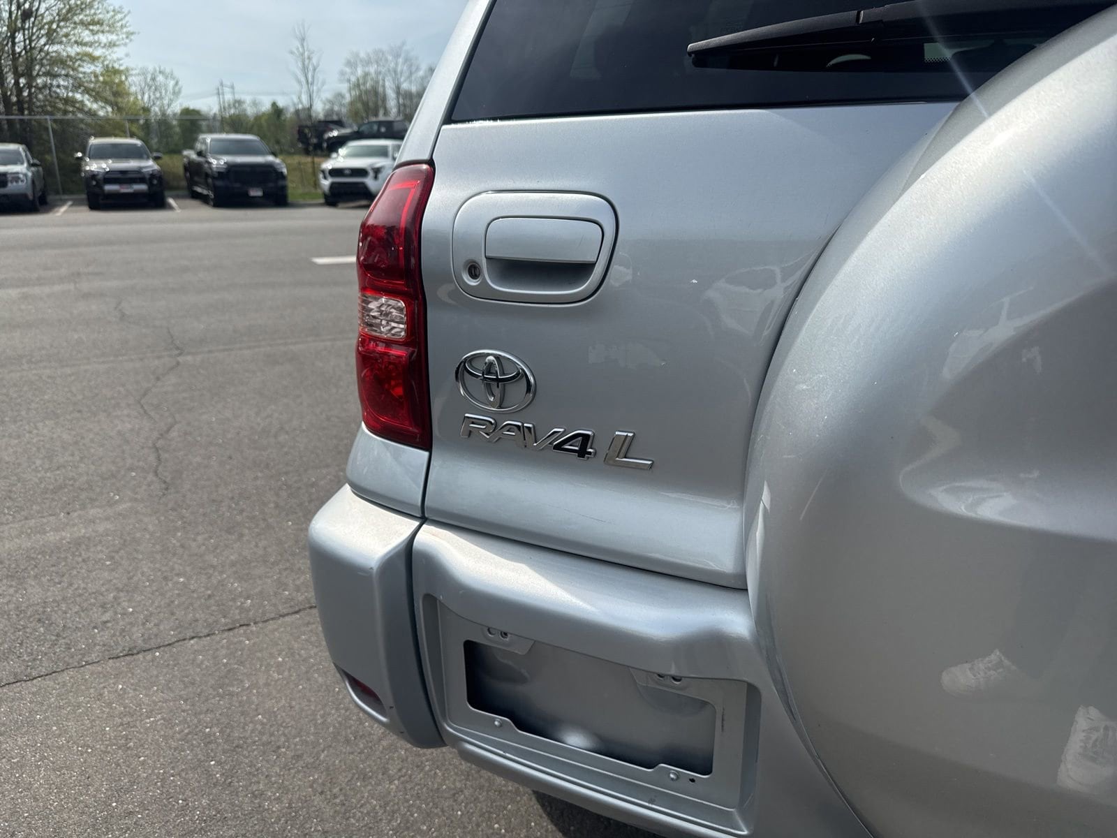 Thumbnail: 2005 Toyota RAV4 - 15