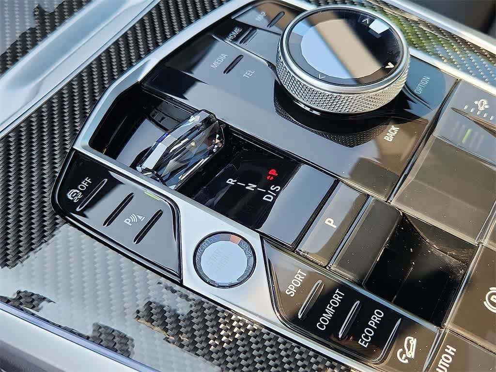 Thumbnail: 2024 BMW X5 - 17