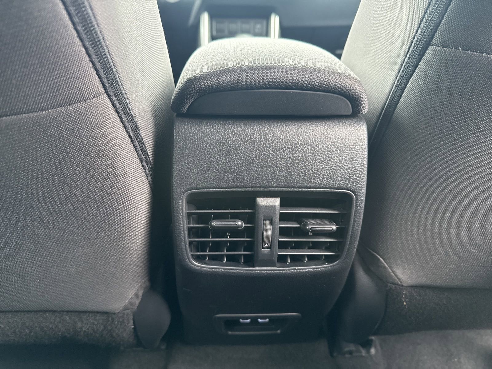 Thumbnail: 2023 Toyota Corolla Cross - 31