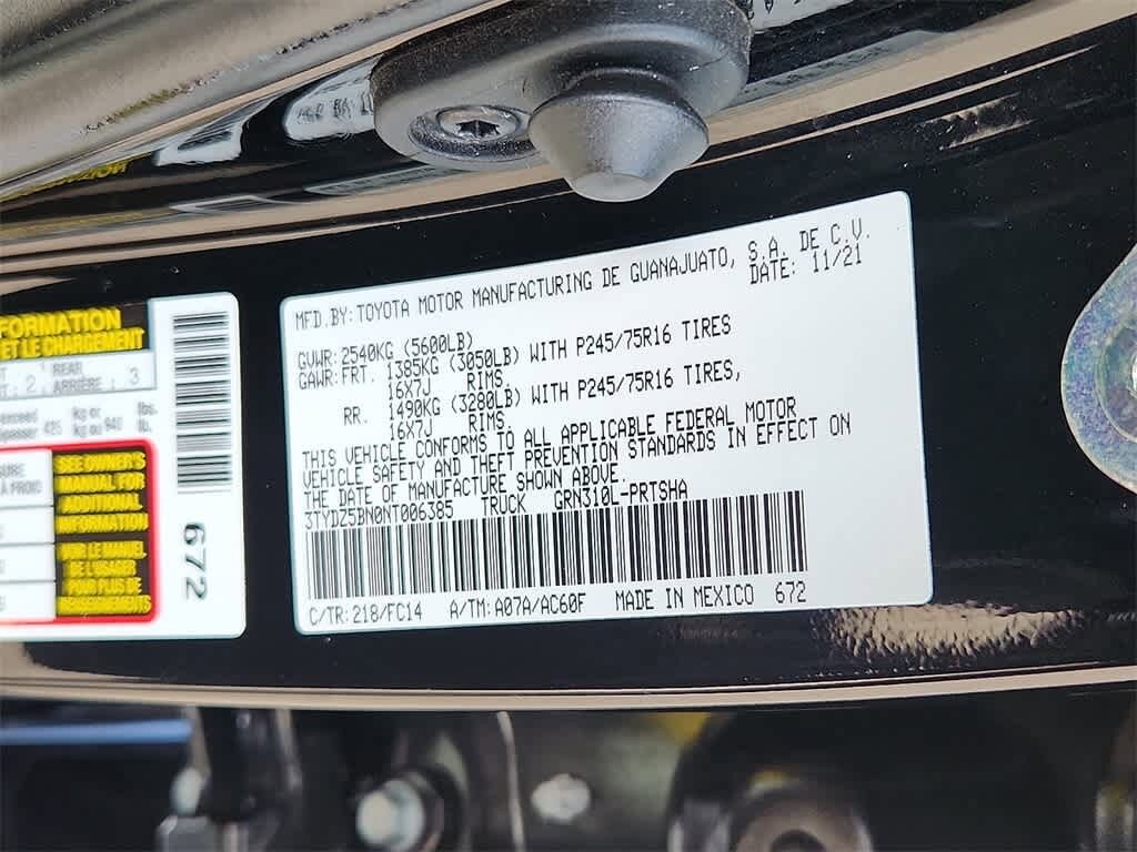 Thumbnail: 2022 Toyota Tacoma - 32