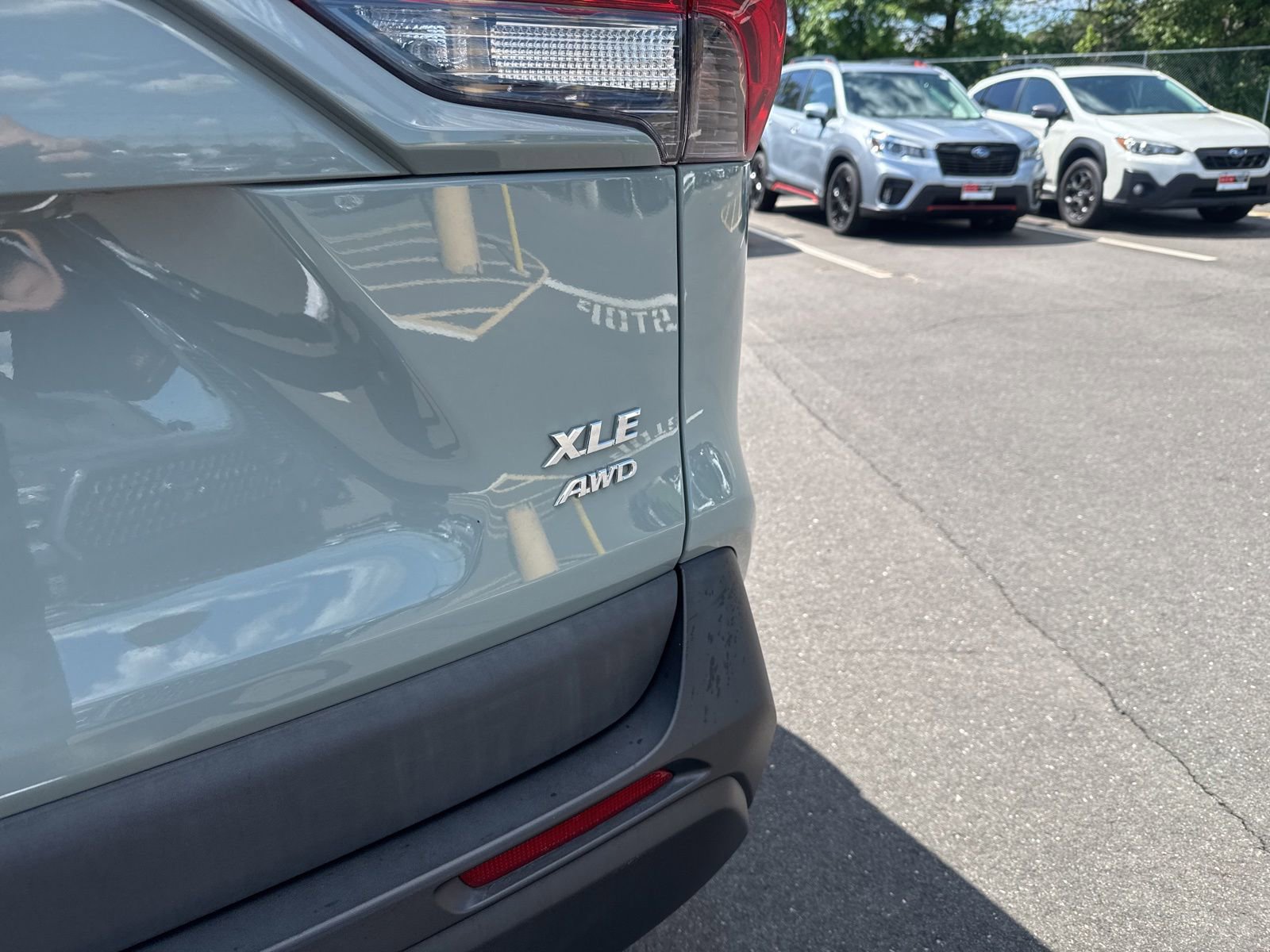 Thumbnail: 2021 Toyota RAV4 - 15
