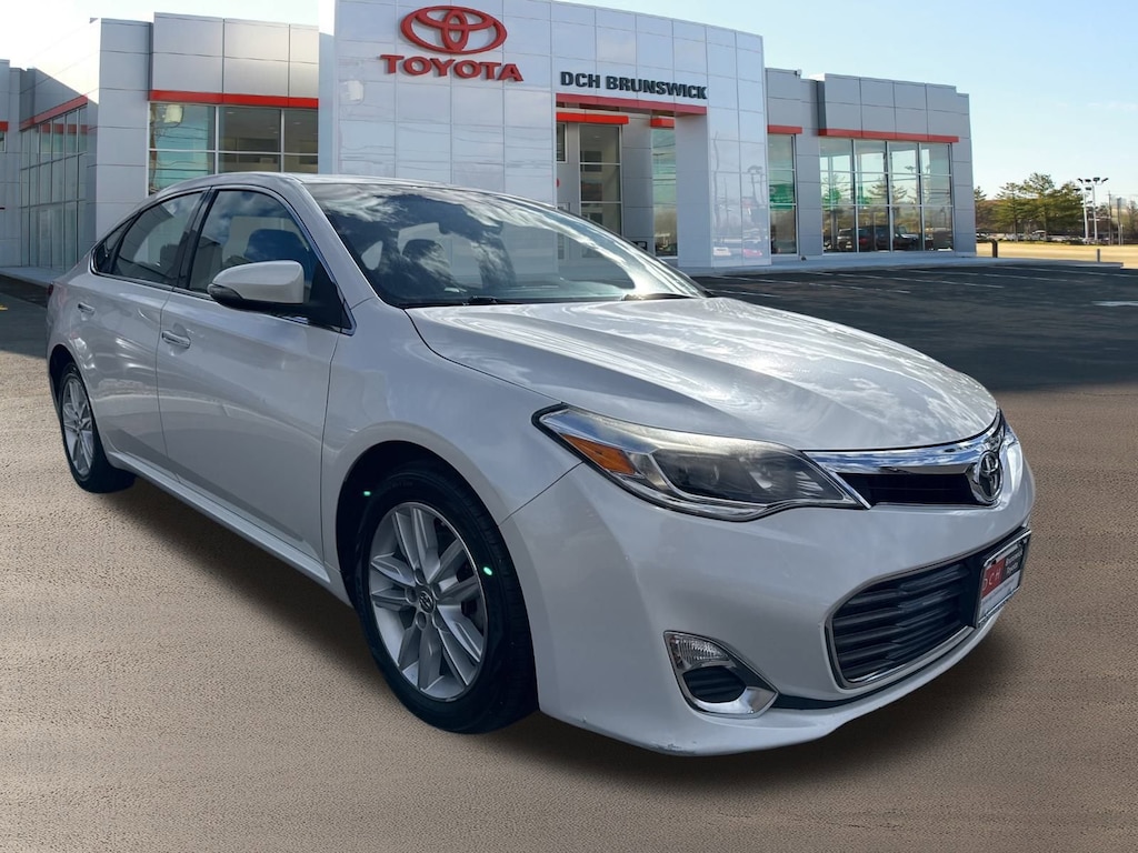 Used 2014 Toyota Avalon XLE Premium Sedan