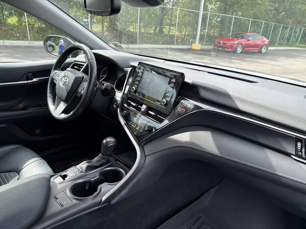 Thumbnail: 2023 Toyota Camry - 21