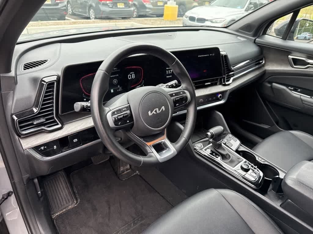 Thumbnail: 2023 Kia Sportage - 16
