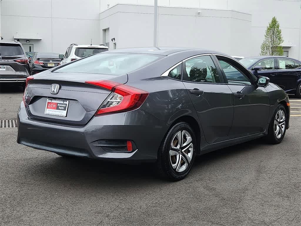 Thumbnail: 2016 Honda Civic - 4
