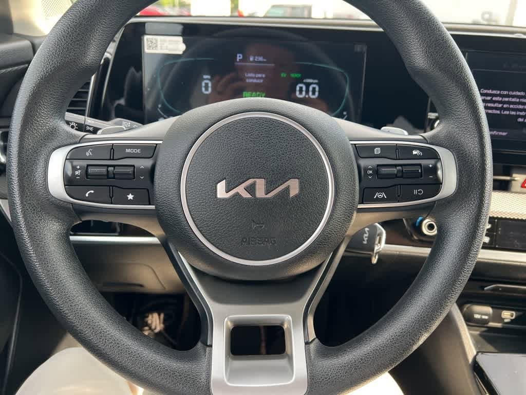 Thumbnail: 2023 Kia Sportage - 17