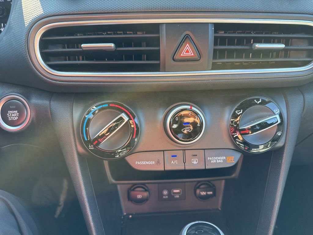 Thumbnail: 2021 Hyundai Kona - 26