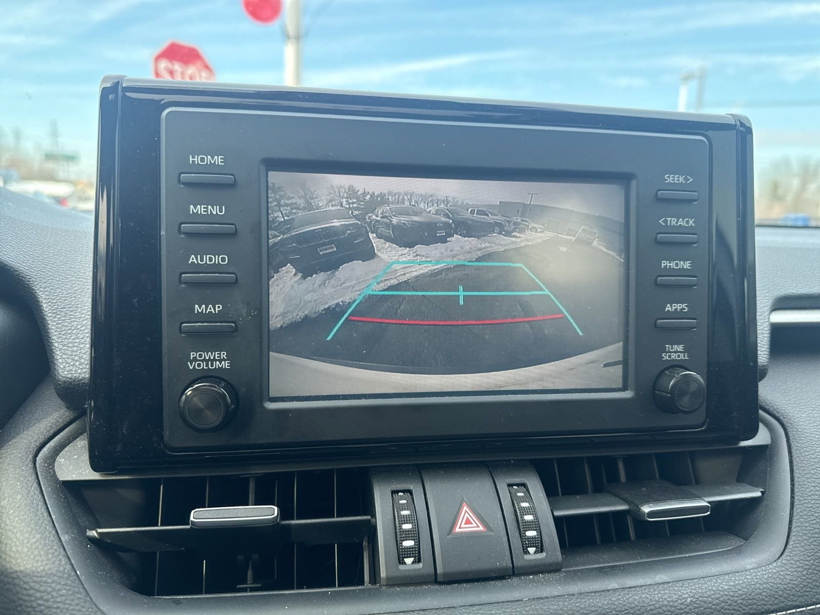 Thumbnail: 2019 Toyota RAV4 - 26