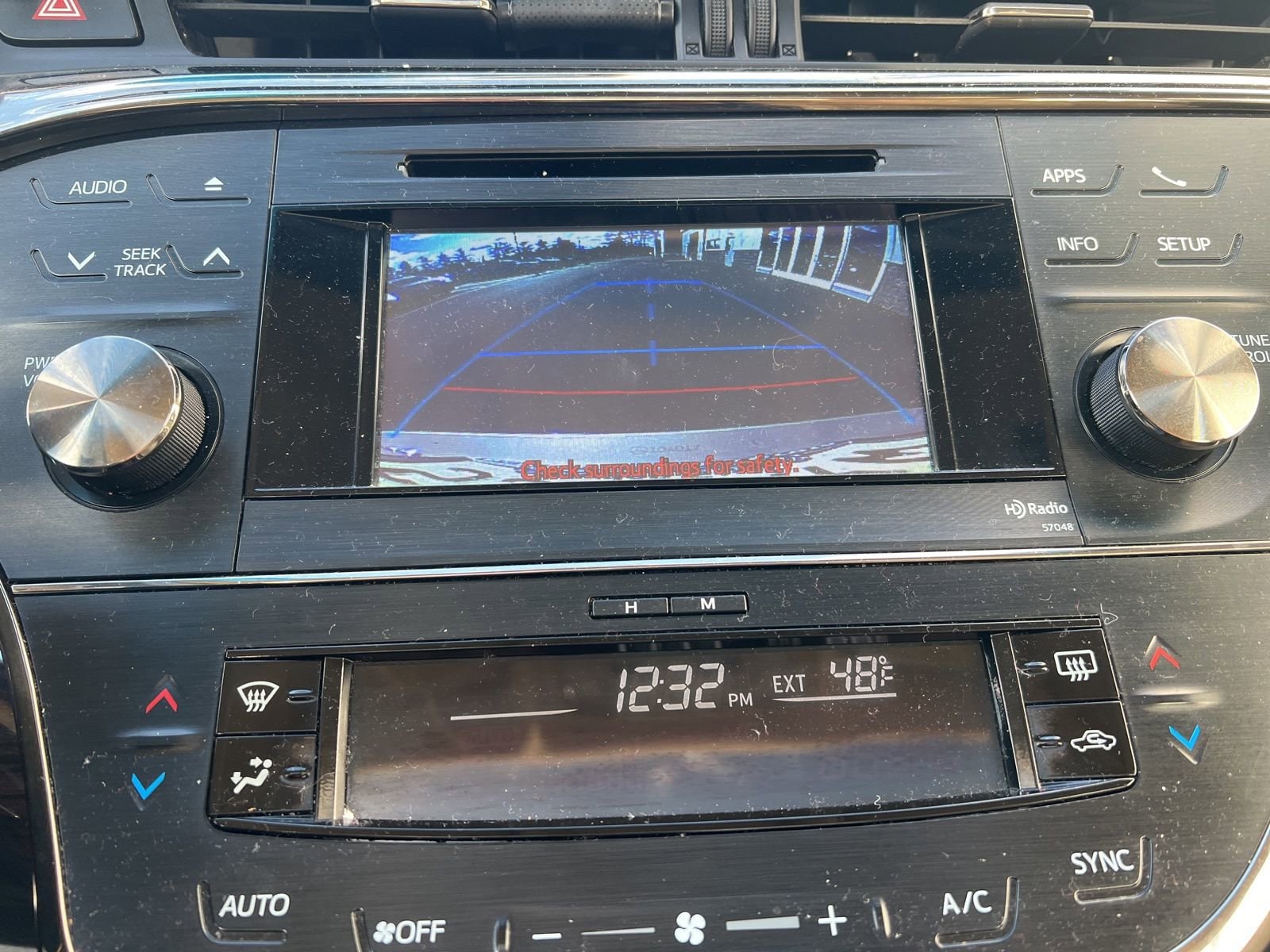 Thumbnail: 2013 Toyota Avalon - 6