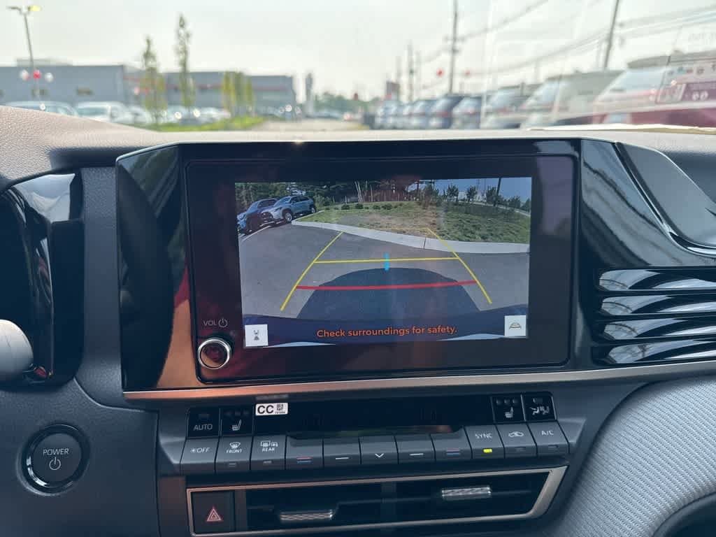 Thumbnail: 2025 Toyota Camry - 19