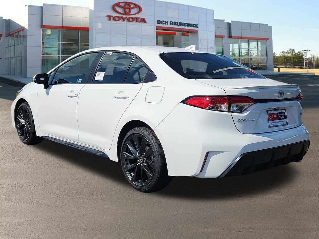 New 2026 Toyota Corolla SE Sedan