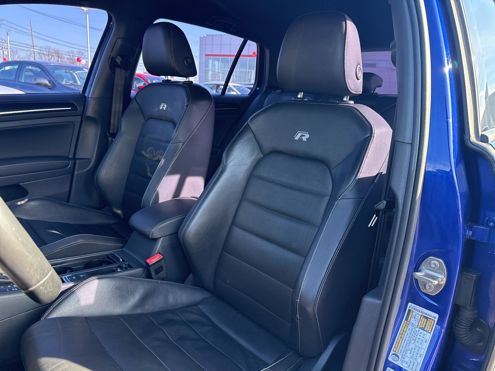 Thumbnail: 2016 Volkswagen Golf - 19