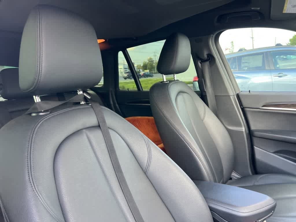 Thumbnail: 2016 BMW X1 - 17
