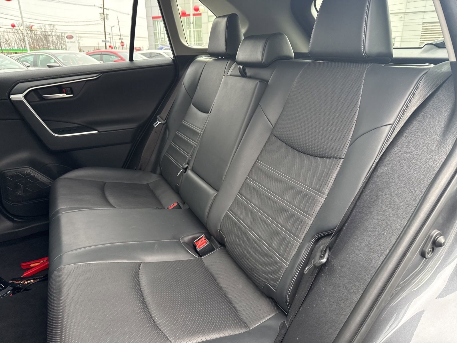 Thumbnail: 2019 Toyota RAV4 - 17