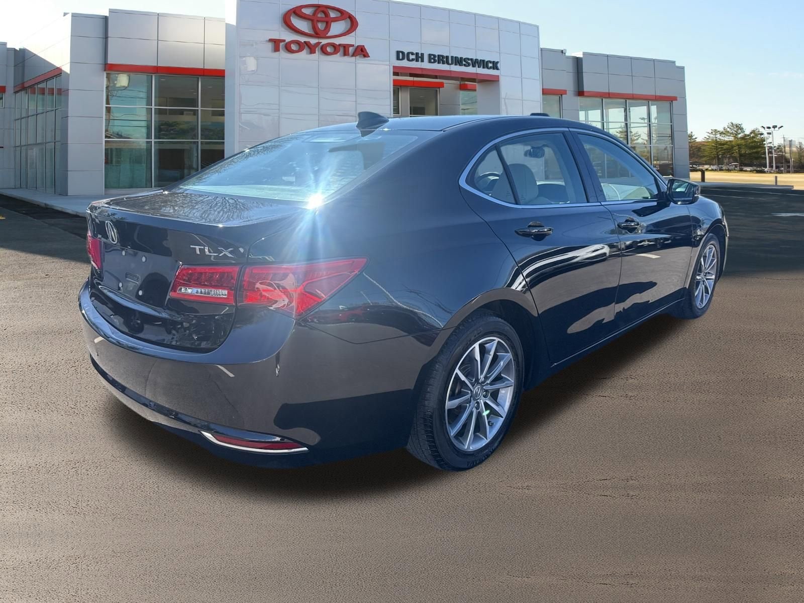 Thumbnail: 2020 Acura TLX - 5