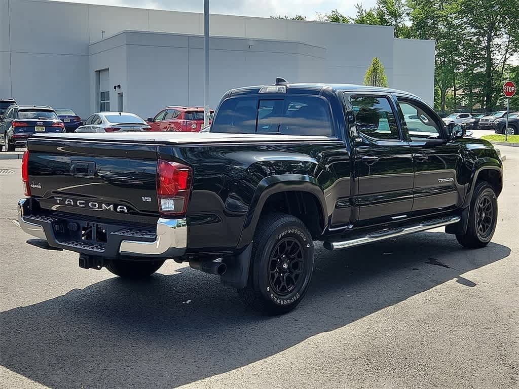 Thumbnail: 2022 Toyota Tacoma - 4