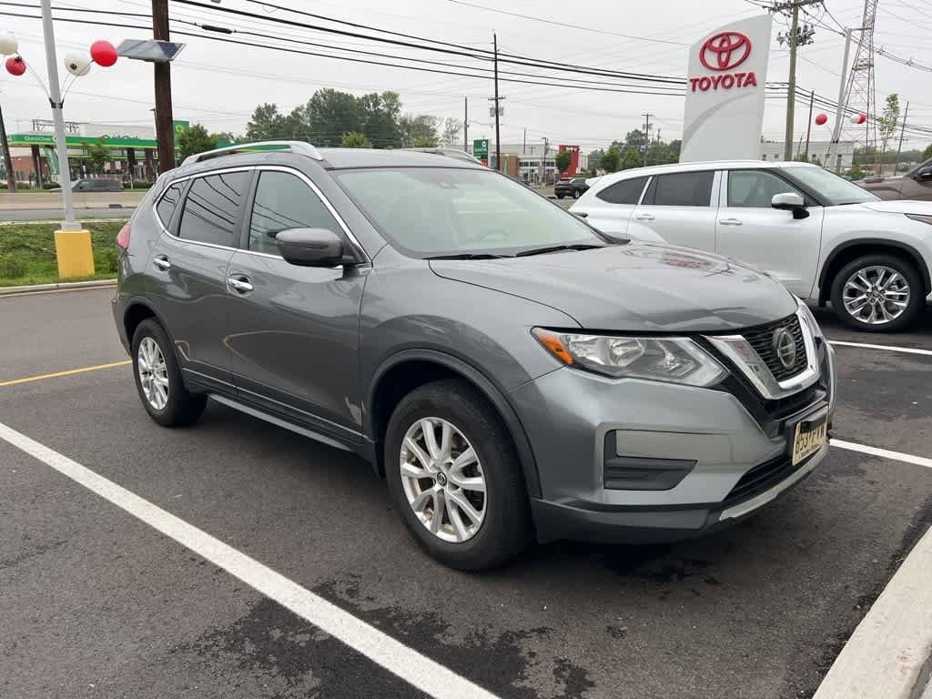 2019 Nissan Rogue SV 2