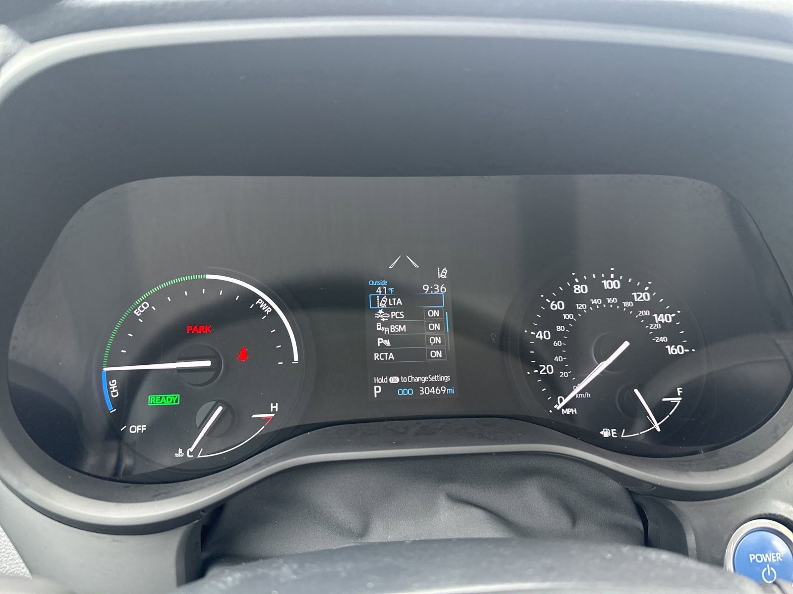 Thumbnail: 2023 Toyota Sienna - 31