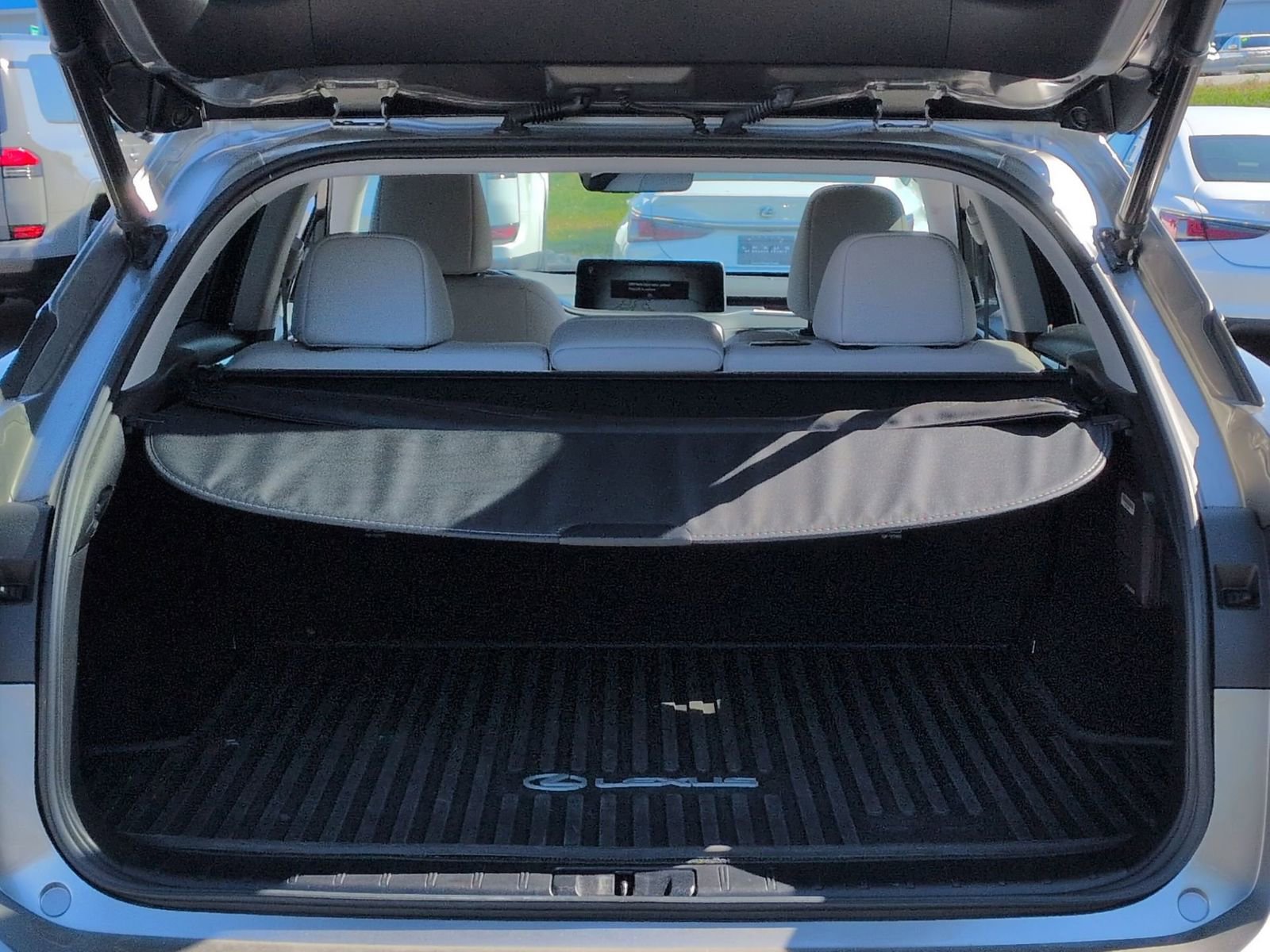 Thumbnail: 2022 Lexus RX - 42