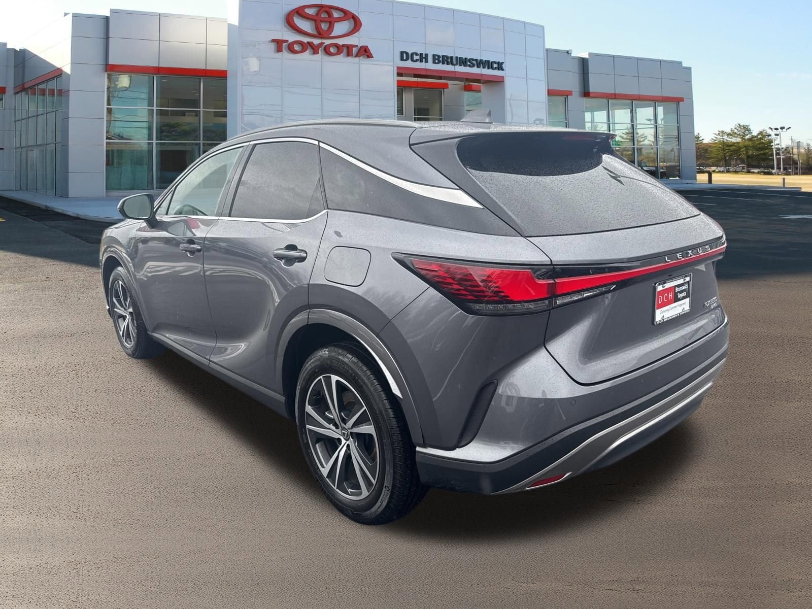 Thumbnail: 2023 Lexus RX - 14