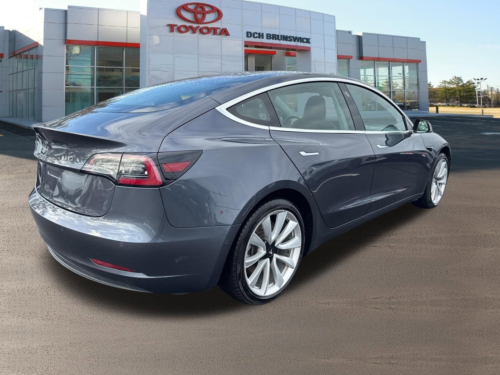 Thumbnail: 2019 Tesla Model 3 - 6