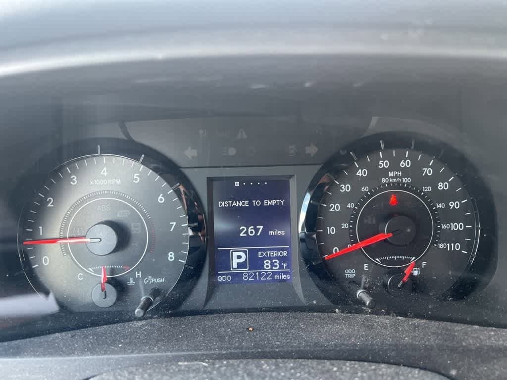 2016 Toyota Sienna LE 13