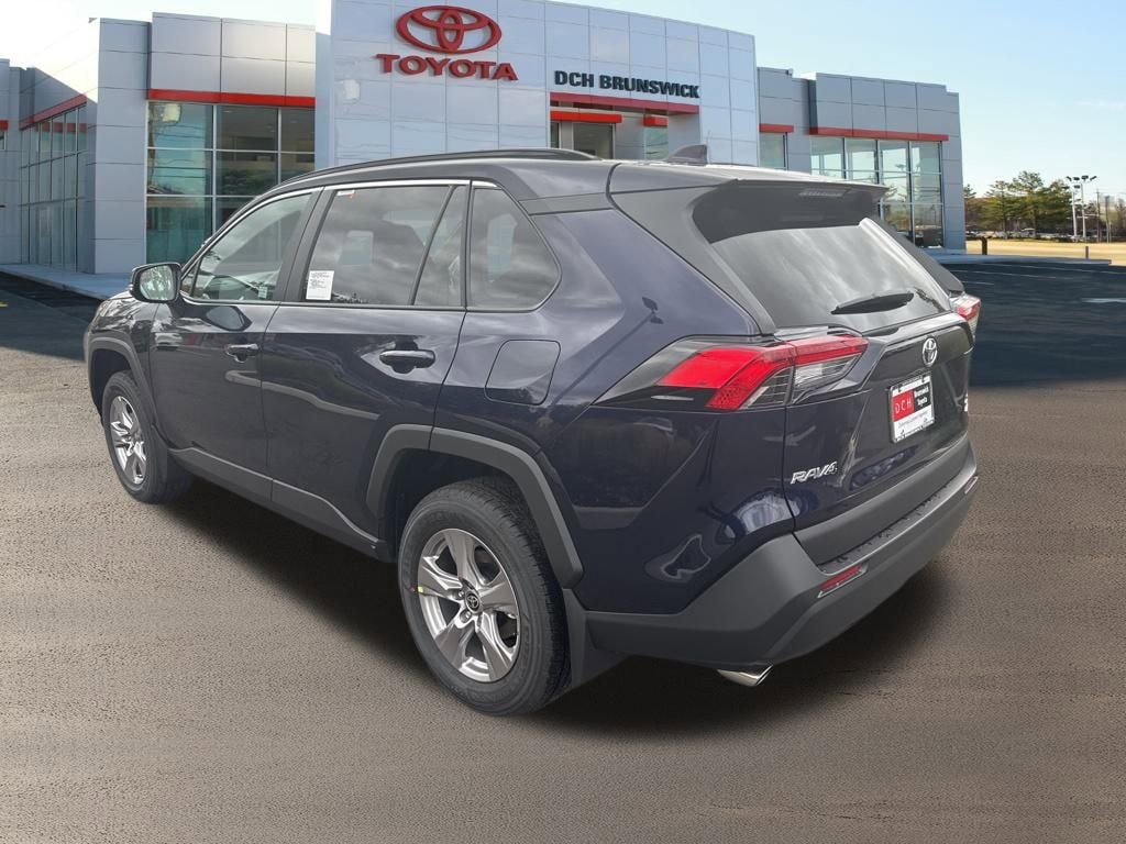 Thumbnail: 2025 Toyota RAV4 - 6