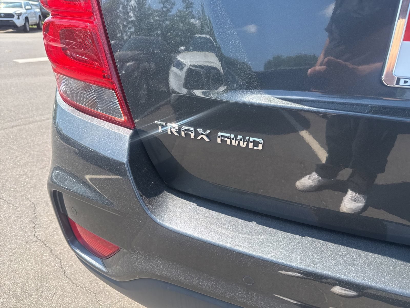 Thumbnail: 2017 Chevrolet Trax - 16
