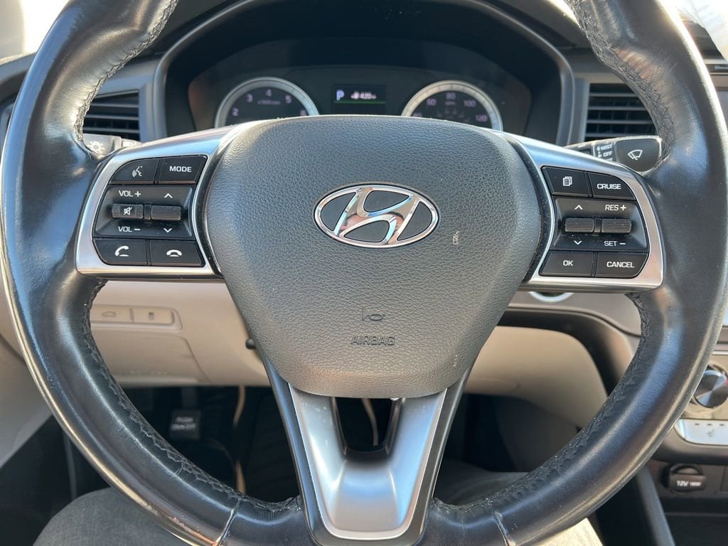 Thumbnail: 2018 Hyundai Sonata - 18