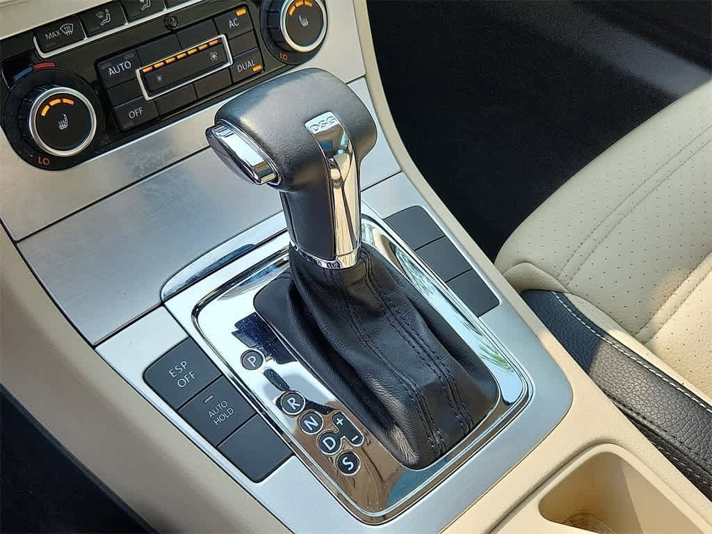 Thumbnail: 2011 Volkswagen CC - 20