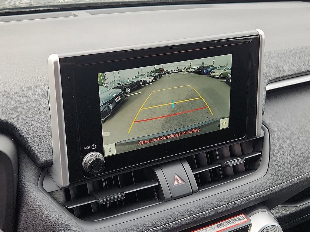 Thumbnail: 2025 Toyota RAV4 - 14