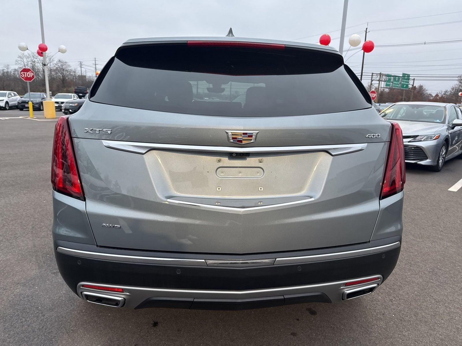 Thumbnail: 2023 Cadillac XT5 - 13