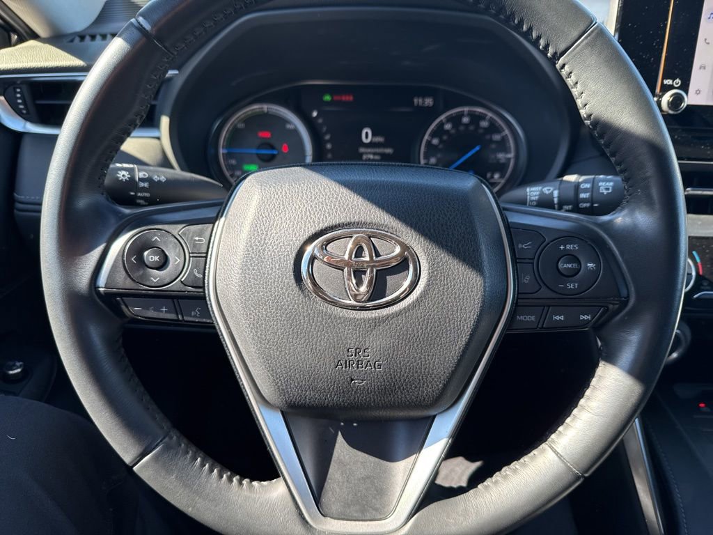 Thumbnail: 2023 Toyota Venza - 23