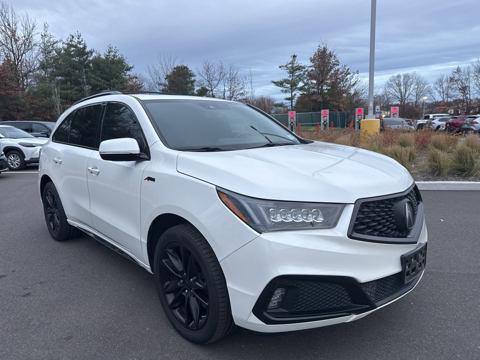 Thumbnail: 2019 Acura MDX - 2