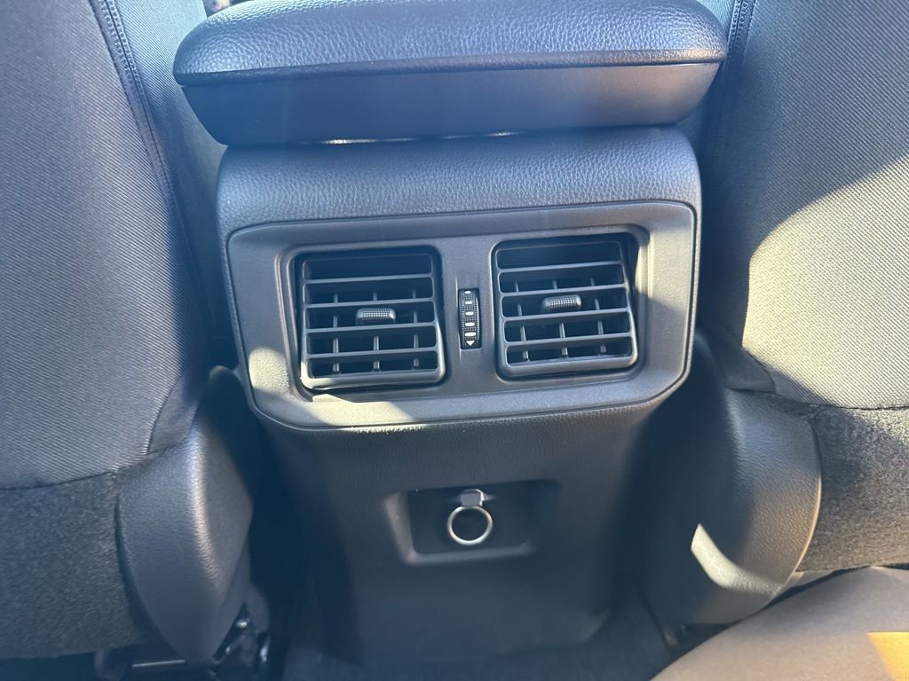 Thumbnail: 2025 Toyota RAV4 - 25