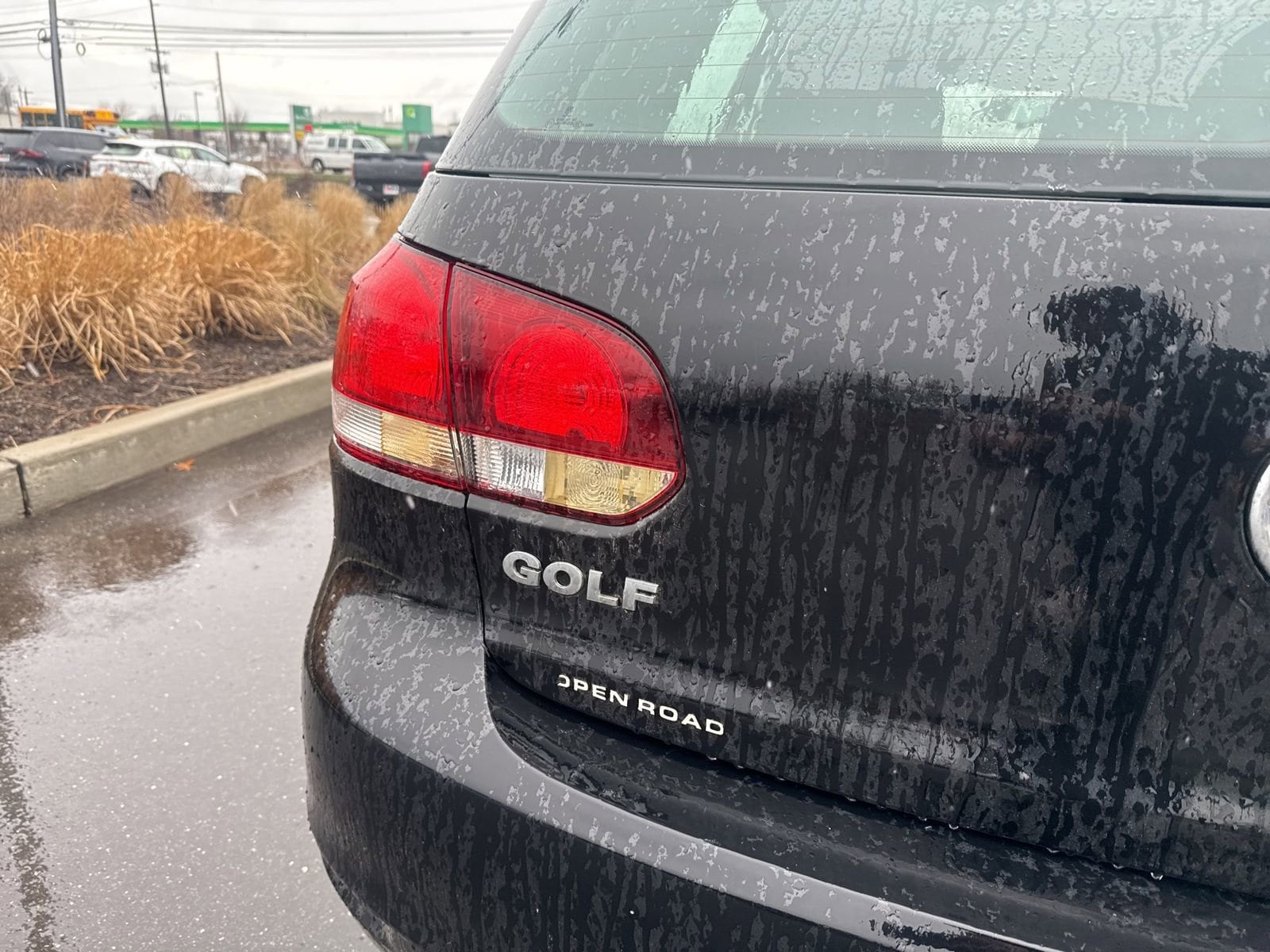 Thumbnail: 2012 Volkswagen Golf - 15