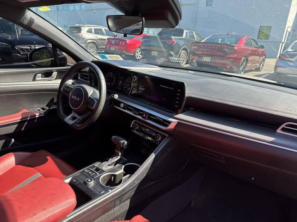 Thumbnail: 2023 Kia K5 - 18