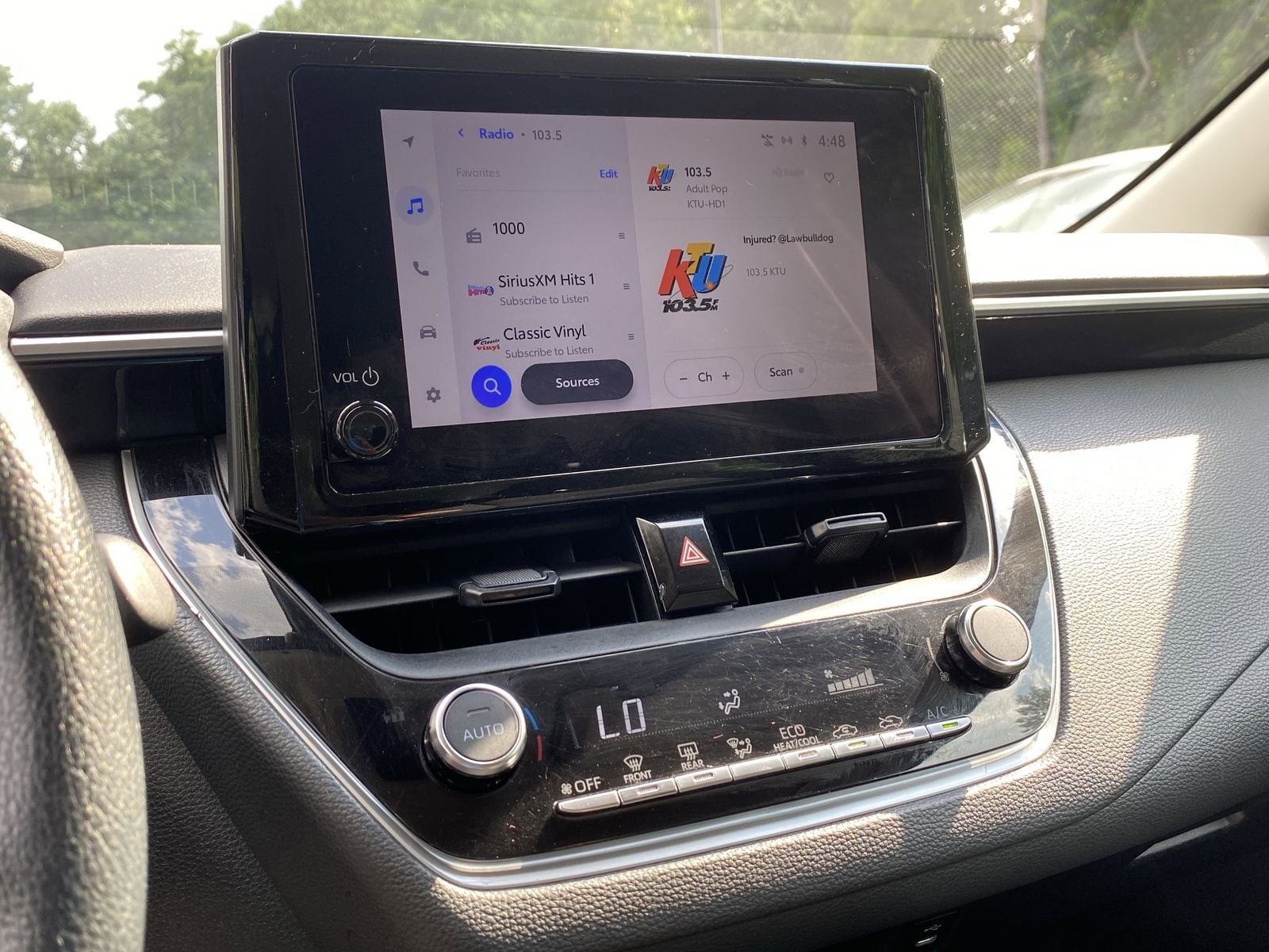 Thumbnail: 2023 Toyota Corolla - 33